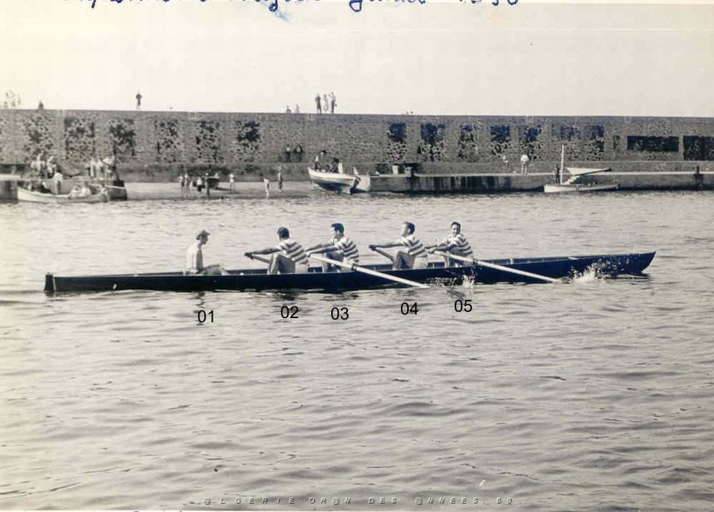 AVIRON YACHT CLUB D ORAN championnat-d-algerie-juillet1950-2.jpg